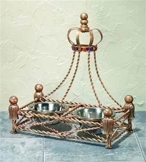 Antique Gold Iron Crown Pet Feeder