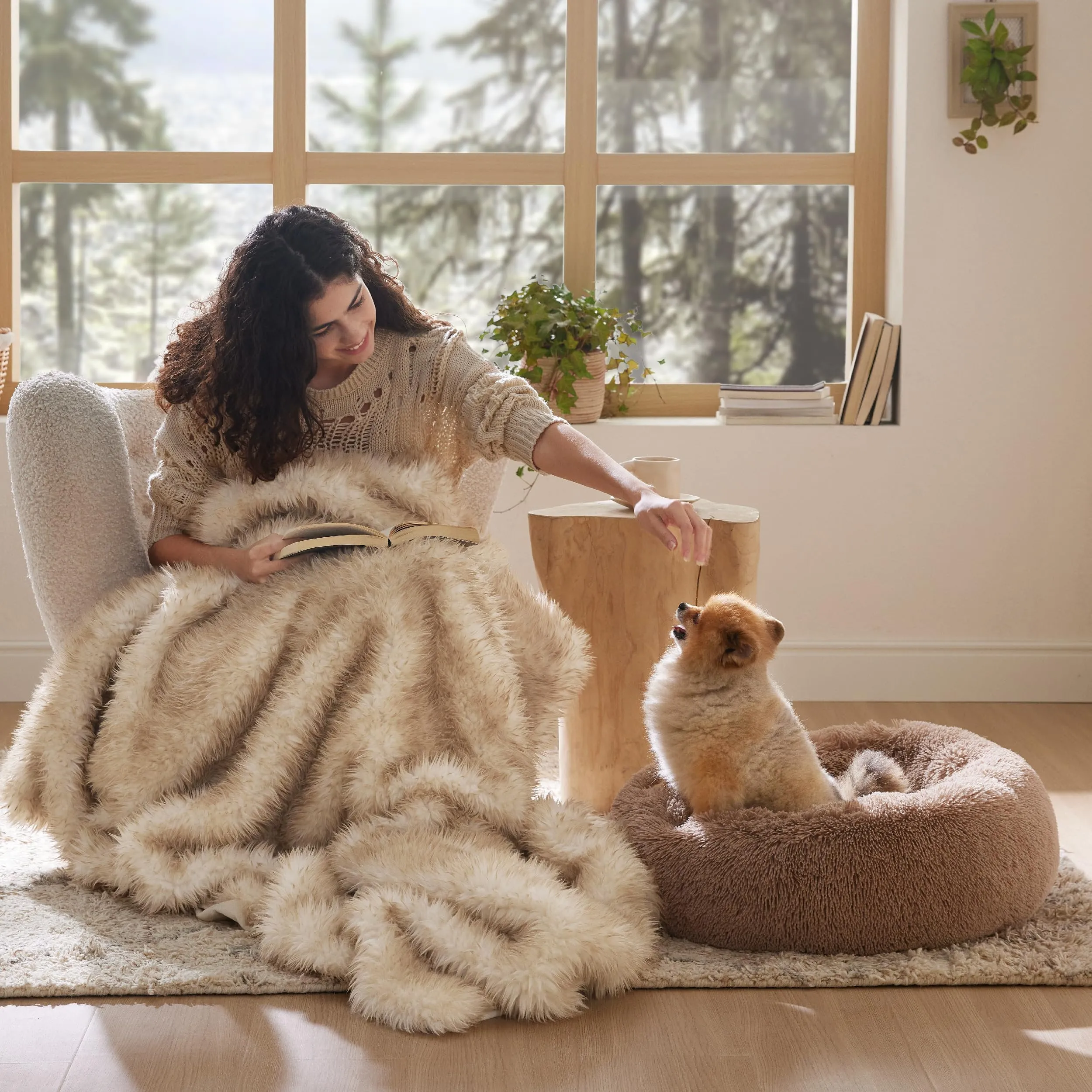 Bedsure Calming Dog Bed for Small Dogs - Donut Washable Small Pet Bed, 23 inches Anti-Slip Round Fluffy Plush Faux Fur Large Cat Bed, Fits up to 25 lbs Pets, Camel