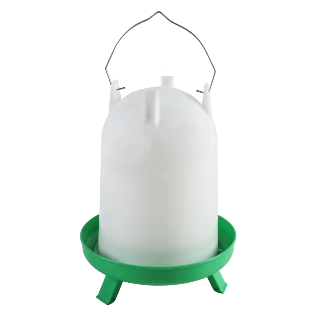 Farmight 1 gl Hanging Waterer with Legs, Plastic, Green